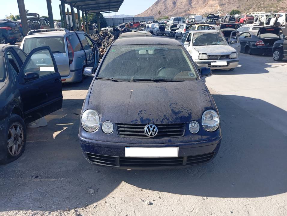 Imagen del vehículo VOLKSWAGEN POLO (9N1)