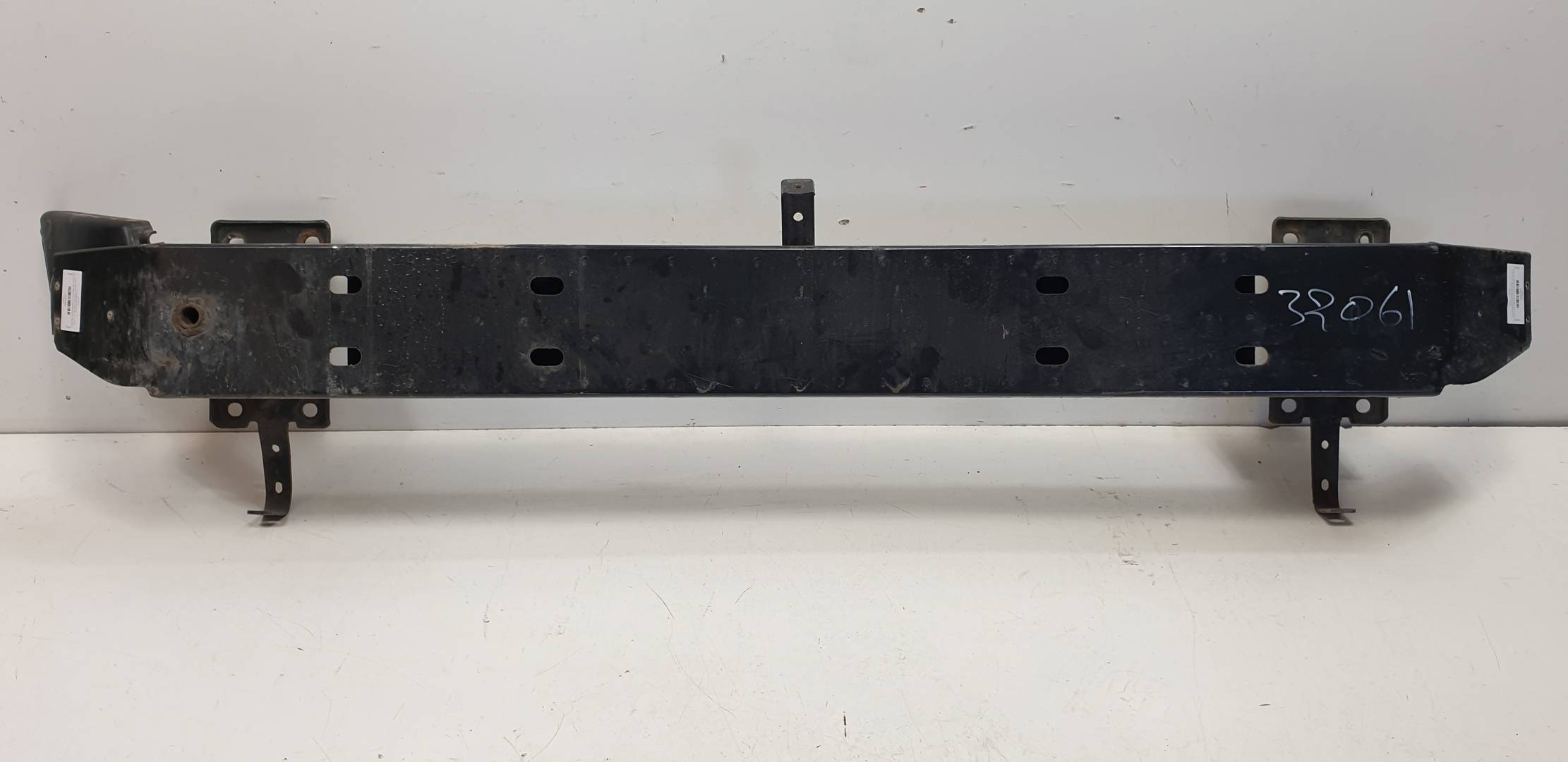 REFUERZO PARAGOLPES DELANTERO - PEUGEOT - BOXER CAJA CERRADA
