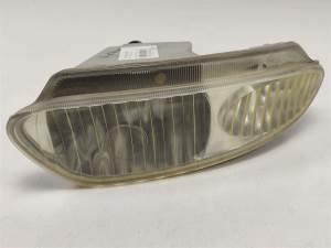 FARO ANTINIEBLA IZQUIERDO LEXUS LS430 (UCF30) Autodesguaces Alicante