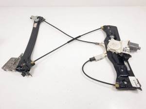 ELEVALUNAS DELANTERO IZQUIERDO 13193231 OPEL ASTRA TWIN TOP Autodesguaces Alicante