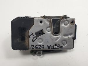 CERRADURA PUERTA DELANTERA IZQUIERDA 2441416 OPEL ASTRA G BERLINA Autodesguaces Alicante