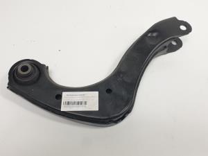 BRAZO SUSPENSION SUPERIOR TRASERO DERECHO TOYOTA C-HR Autodesguaces Alicante