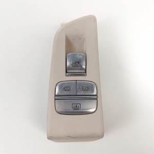 MANDO ELEVALUNAS TRASERO DERECHO 9878321 BMW SERIE 7 (G11/G12) Autodesguaces Alicante
