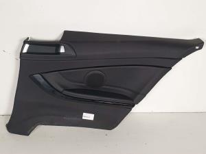 GUARNECIDO PUERTA TRASERA DERECHA BMW SERIE 4 COUPE (F32) Autodesguaces Alicante