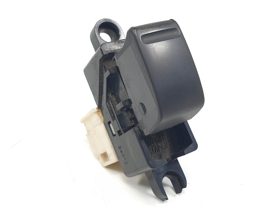 MANDO ELEVALUNAS TRASERO DERECHO - NISSAN - X-TRAIL (T30)