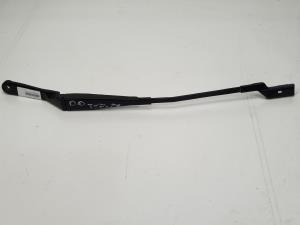 BRAZO LIMPIA DELANTERO DERECHO 9680477280 PEUGEOT 308 (T7) Autodesguaces Alicante