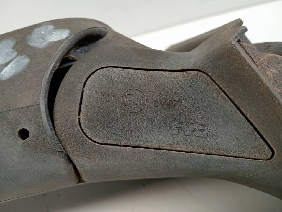 RETROVISOR IZQUIERDO