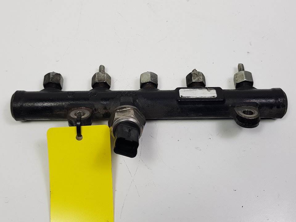 Rampe d’injection - PEUGEOT - 307 CC (S2)