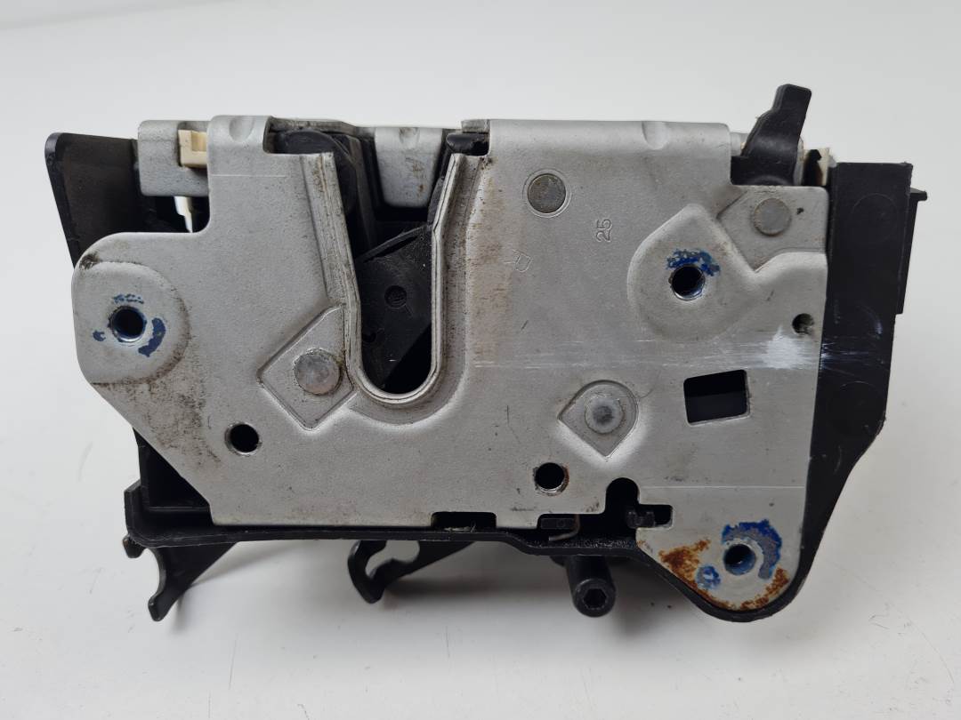 CERRADURA PUERTA TRASERA DERECHA - FQM500180 - LAND ROVER - RANGE ROVER (L322)