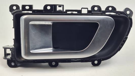 MANETA INTERIOR TRASERA IZQUIERDA FK7222601AB LAND ROVER DISCOVERY SPORT Autodesguaces Alicante