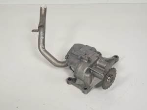 BOMBA ACEITE A1057364609015 MERCEDES CLASE E (W211) FAMILIAR Autodesguaces Alicante