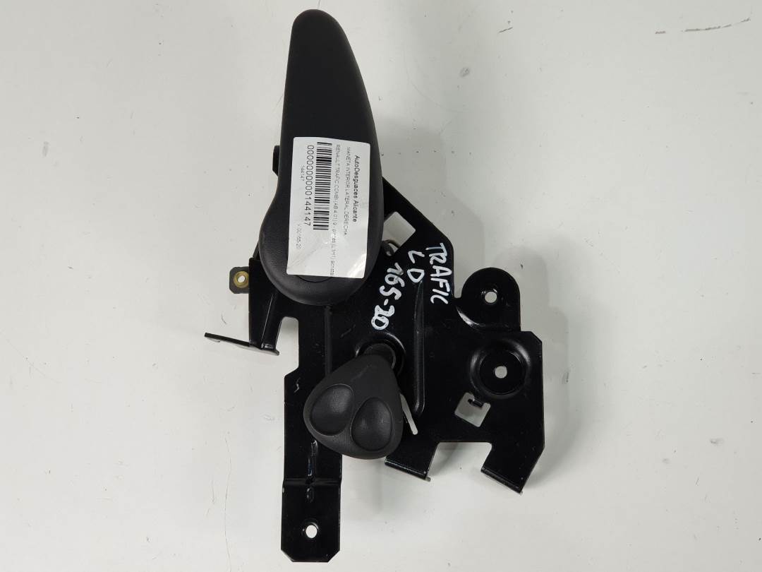 MANETA INTERIOR LATERAL DERECHA - 8200004828 - RENAULT - TRAFIC COMBI (AB 4.01)