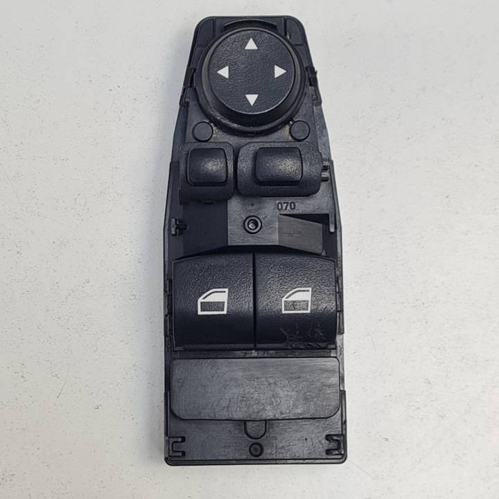 MANDO ELEVALUNAS DELANTERO IZQUIERDO 922626904 BMW SERIE 4 COUPE (F32) Autodesguaces Alicante