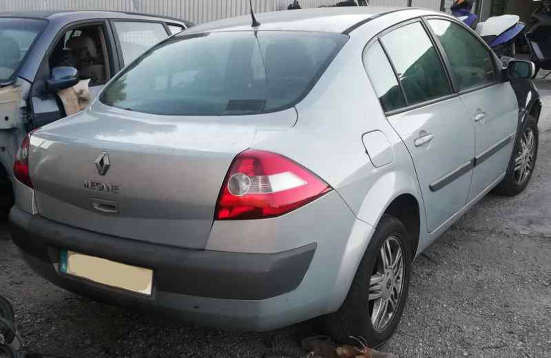 Imagen del vehículo RENAULT MEGANE II CLASSIC BERLINA