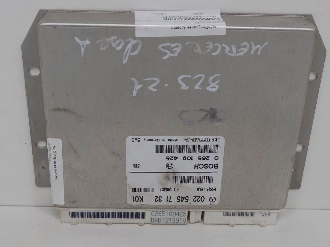 Calculateur ABS - 0225457132 - MERCEDES - CLASE A (W168)