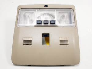 LUZ INTERIOR XDE500102LUM LAND ROVER DISCOVERY 3 Autodesguaces Alicante