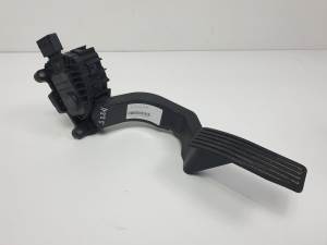 POTENCIOMETRO PEDAL 66337E JEEP CHEROKEE (KL) Autodesguaces Alicante