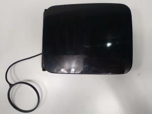 TAPA EXTERIOR COMBUSTIBLE NISSAN ALMERA (N16/E) Autodesguaces Alicante