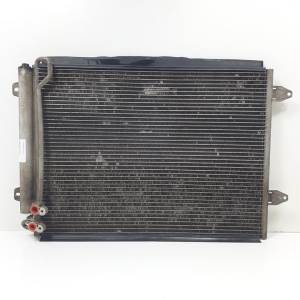 CONDENSADOR / RADIADOR AIRE ACONDICIONADO VOLKSWAGEN PASSAT BERLINA (3C2) Autodesguaces Alicante