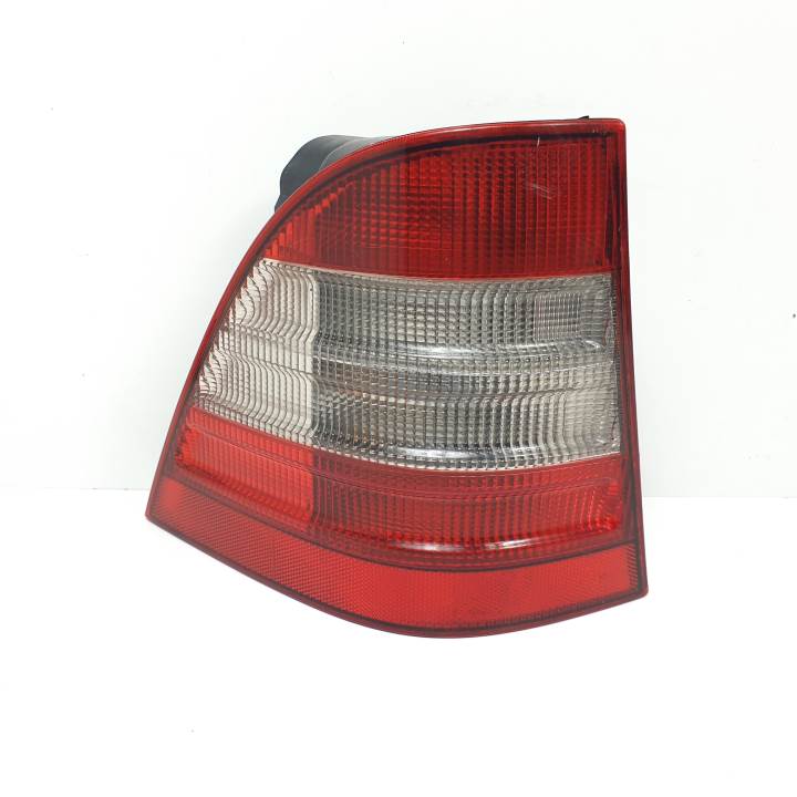 PILOTO TRASERO IZQUIERDO A1638200077 MERCEDES CLASE M (W163) Autodesguaces Alicante
