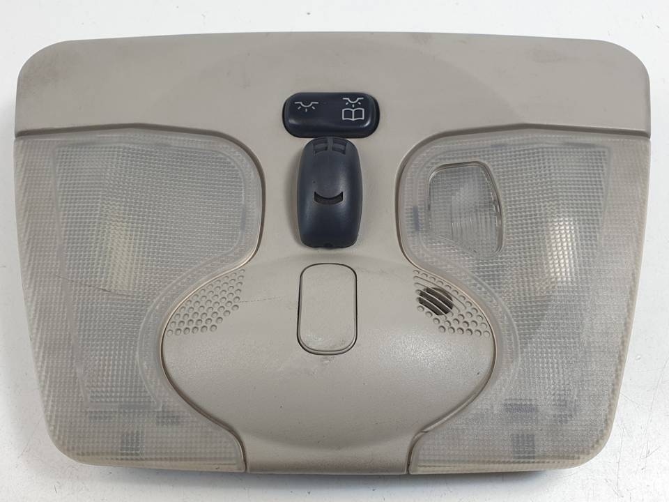 LUZ INTERIOR A1688201301 MERCEDES CLASE A (W168) Autodesguaces Alicante