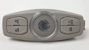 LUZ INTERIOR BS7113K767AF FORD MONDEO BER. (CA2) Autodesguaces Alicante