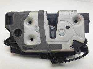 CERRADURA PUERTA TRASERA IZQUIERDA GN15A264A27ED FORD ECOSPORT (CR6) Autodesguaces Alicante