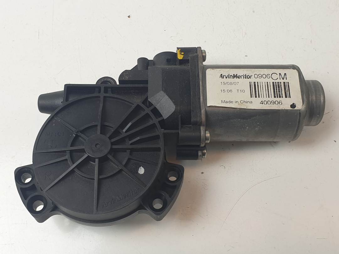 MOTOR ELEVALUNAS DELANTERO DERECHO - 400906 - HYUNDAI - SANTA FE (BM)