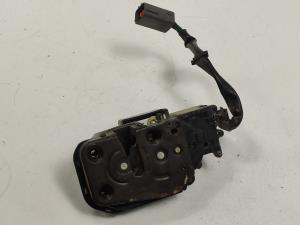 CERRADURA PUERTA DELANTERA IZQUIERDA 1528007001 MAZDA 626 BERLINA (GE) Autodesguaces Alicante