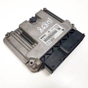 CENTRALITA MOTOR UCE 55205632 OPEL VECTRA C BERLINA Autodesguaces Alicante