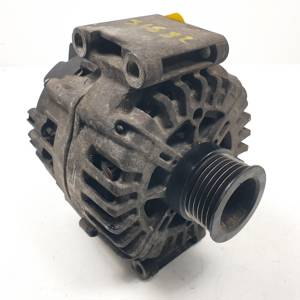 ALTERNADOR A0009067900 MERCEDES CLASE C (W204) FAMILIAR Autodesguaces Alicante