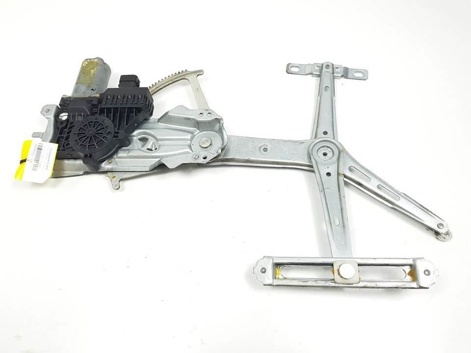 ELEVALUNAS DELANTERO IZQUIERDO - 90521881 - OPEL - ASTRA G BERLINA