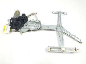 ELEVALUNAS DELANTERO IZQUIERDO 90521881 OPEL ASTRA G BERLINA Autodesguaces Alicante