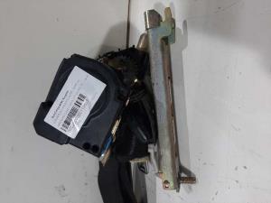 CINTURON SEGURIDAD DELANTERO DERECHO 1638600188 MERCEDES CLASE M (W163) Autodesguaces Alicante