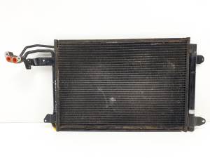CONDENSADOR / RADIADOR AIRE ACONDICIONADO 1K0820191A SEAT LEON (1P1) Autodesguaces Alicante
