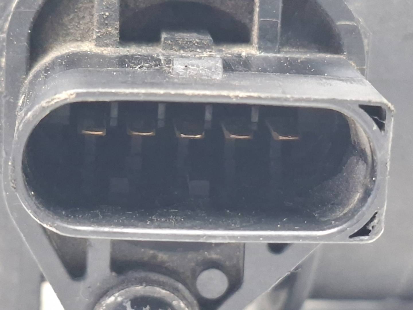 Foto 3 de Caudalimetro Volkswagen Passat Berlina (3b2) (1996–2000)
