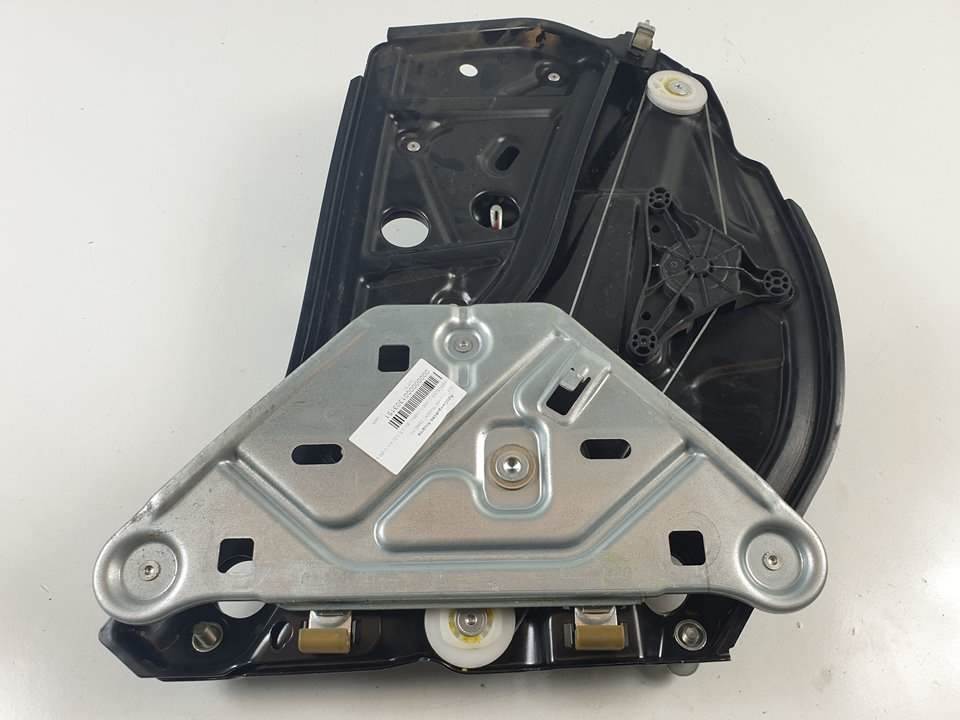 ELEVALUNAS TRASERO DERECHO - A2056790203 - MERCEDES - CLASE C CABRIO (BM 205)(6.2016->)