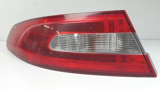 PILOTO TRASERO IZQUIERDO 8X2313405BD JAGUAR XF (X250) Autodesguaces Alicante
