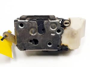 CERRADURA PUERTA TRASERA IZQUIERDA ALFA ROMEO 147 (190) Autodesguaces Alicante
