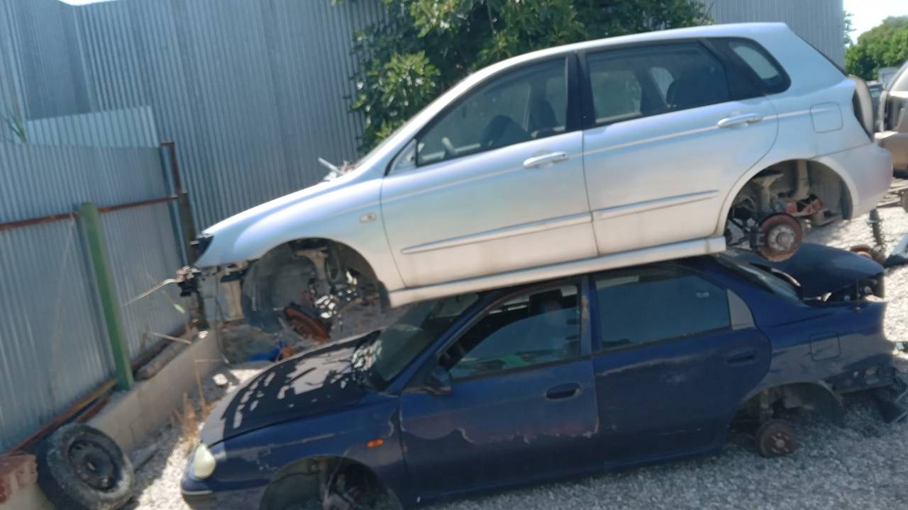 Imagen del vehículo KIA SEPHIA LL