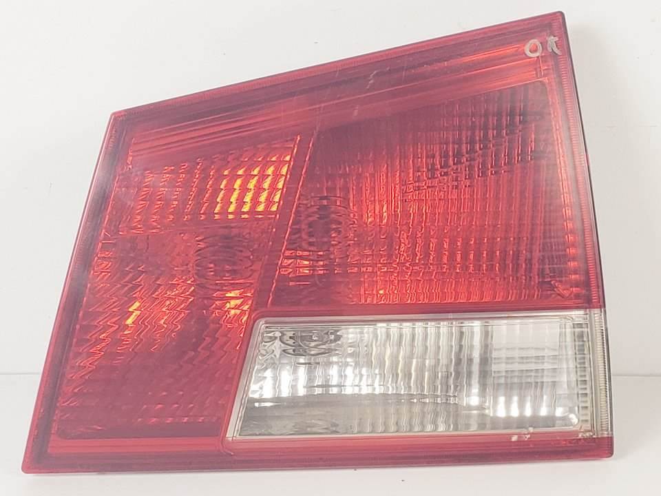 PILOTO TRASERO DERECHO INTERIOR - 24469464 - OPEL - VECTRA C CARAVAN
