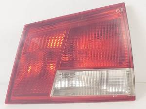 PILOTO TRASERO DERECHO INTERIOR 24469464 OPEL VECTRA C CARAVAN Autodesguaces Alicante