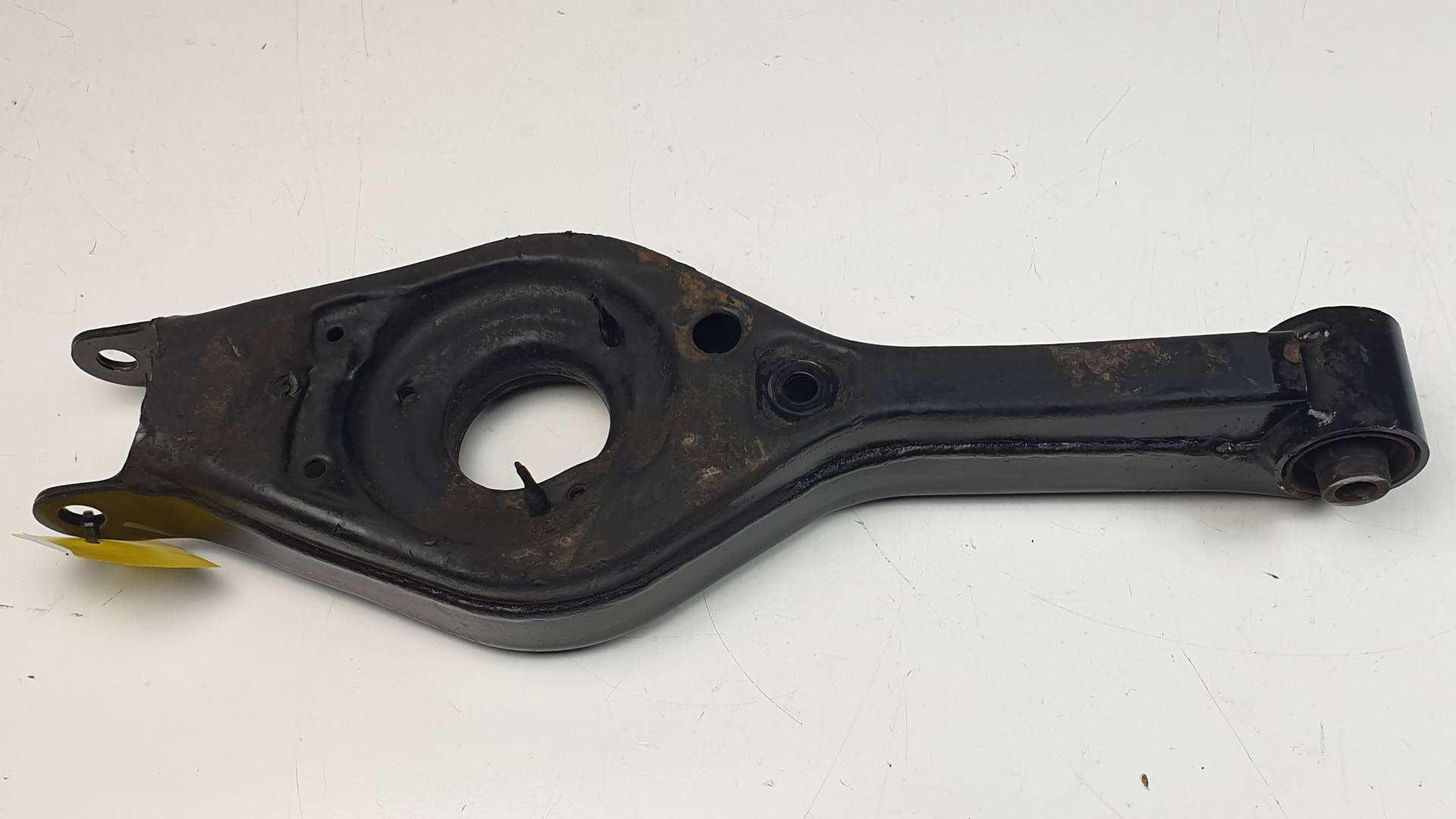 BRAZO SUSPENSION INFERIOR TRASERO DERECHO - HYUNDAI - i30CW (GD)