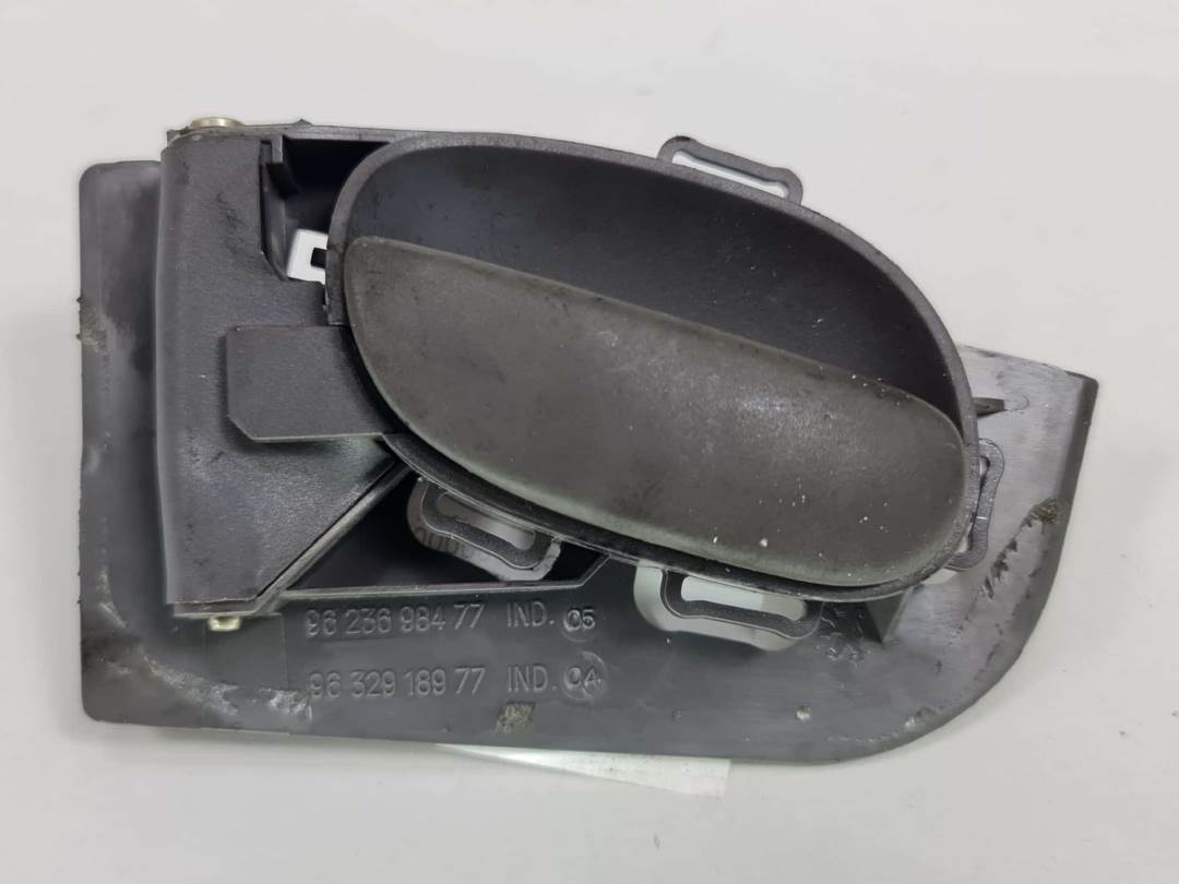 Türgriff innen vorne links - 9623698477 - PEUGEOT - 206 BERLINA