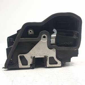 CERRADURA PUERTA DELANTERA IZQUIERDA 7167065 BMW X3 (E83) Autodesguaces Alicante