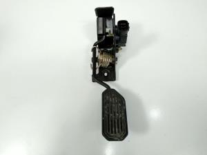 POTENCIOMETRO PEDAL TOYOTA AVENSIS BERLINA (T25) Autodesguaces Alicante
