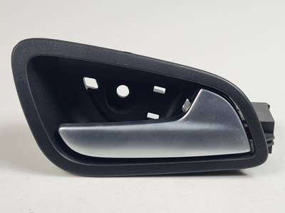 MANETA INTERIOR TRASERA IZQUIERDA CJ54R266B34BCW FORD KUGA (CBS) Autodesguaces Alicante