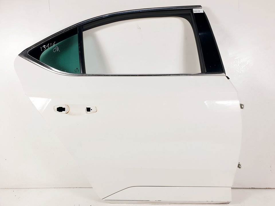 PUERTA TRASERA DERECHA - SKODA - SUPERB (3V3)