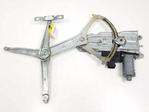 ELEVALUNAS DELANTERO DERECHO A330013100418 OPEL ASTRA H CARAVAN Autodesguaces Alicante