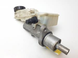 BOMBA FRENO 03350891031 FORD FOCUS LIM. (CB4) Autodesguaces Alicante